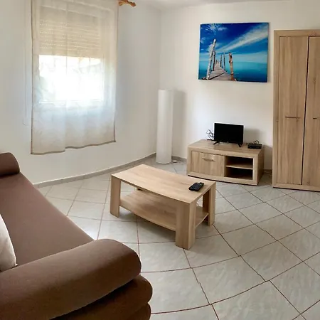 Apartman Vanda * Vir
